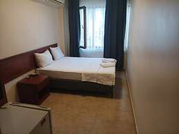 Sah Hotel