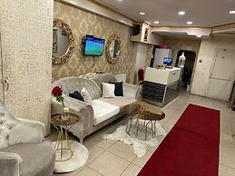 Sah Hotel