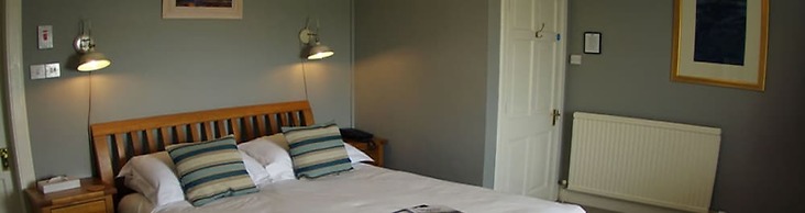 Summer Isles Hotel