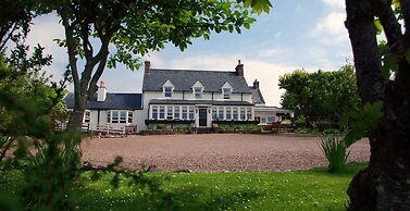 Summer Isles Hotel