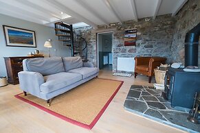Summer Isles Hotel