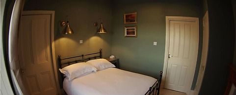 Summer Isles Hotel
