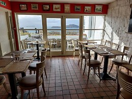 Summer Isles Hotel
