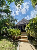 Mangrove Lodge