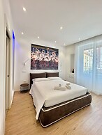 J&O' Luxury Suite