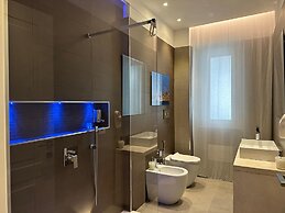 J&O' Luxury Suite