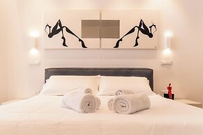 J&O' Luxury Suite