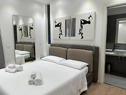 J&O' Luxury Suite