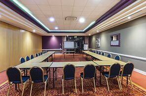 Mercure St Helens