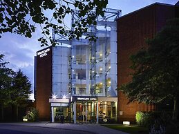 Mercure St Helens