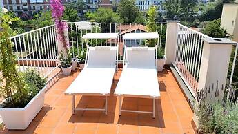 B&B Unique