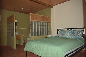 La Qhia Eco Retreat