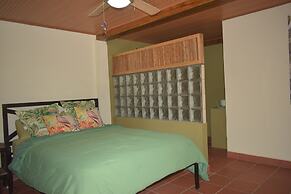 La Qhia Eco Retreat