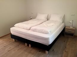 Guesthouse Hvitafell