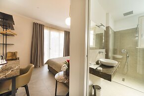 Garda Room