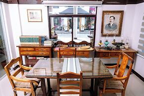 Veranda Suites and Restaurant