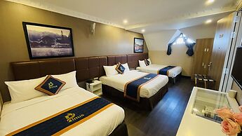 Pinus Hotel