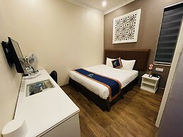 Pinus Hotel