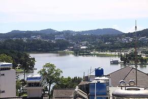 Pinus Hotel