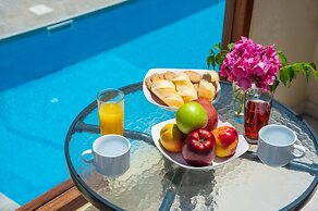 Island Suites
