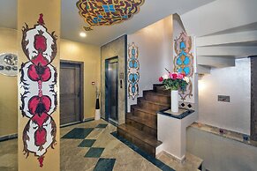 Perapolis Hotel