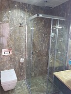 Perapolis Hotel