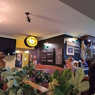 USK AND RAILWAY INN