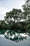 Treeline Urban Resort