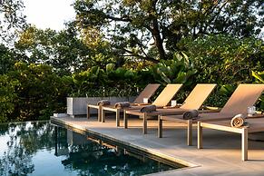 Treeline Urban Resort