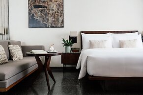Treeline Urban Resort