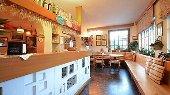 Hotel Monti Pallidi