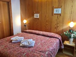 Hotel Monti Pallidi