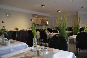 Hotel Cafe Galerie