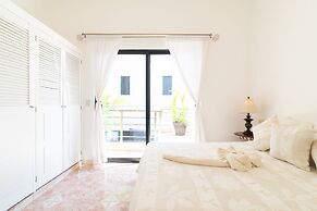 Condo Santuario by Playa Paradise