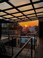 Oasis Fresh Hotel