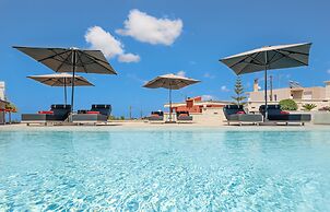 Talos Luxury Suites