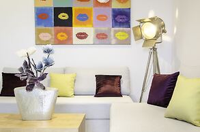 Talos Luxury Suites