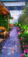 Hotel Hon Saroy