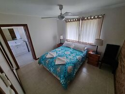 Ocean Beach Chalet 16