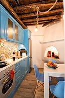Gavrion's Nest  - Premium Cycladic Studio