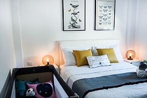Phaedrus Living: Seaside Luxury Flat Lighthouse 53