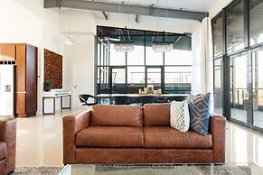 Hillhouse Penthouse 7th Floor