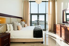 Hillhouse Penthouse 7th Floor