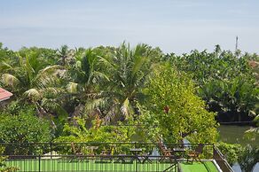 River Waves Villa