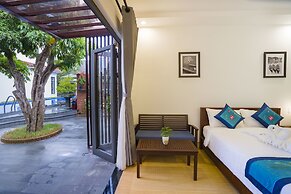 River Waves Villa