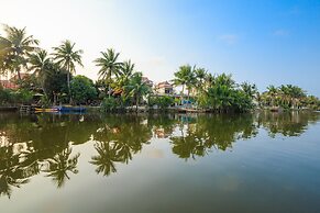 River Waves Villa
