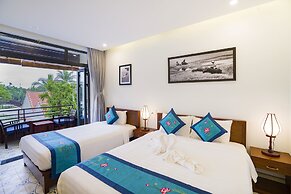 River Waves Villa