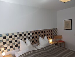 Loreley Guesthouses