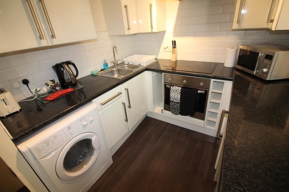 1 Bed Apartment