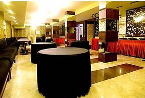 Hotel Midtown Grand